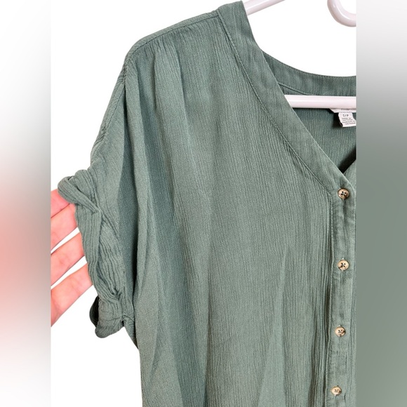 Orvis short-sleeve button-up vneck shirt, S-M, gauzy boxy lightweight Summer - Picture 3 of 4